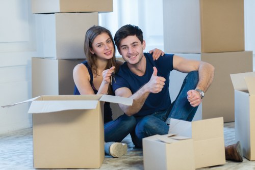 Customer submitting a structured complaint about self storage service